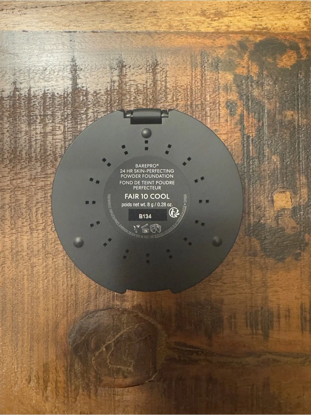 bareMinerals BAREPRO 24 HR WEAR Powder Foundation Fair 10 Cool